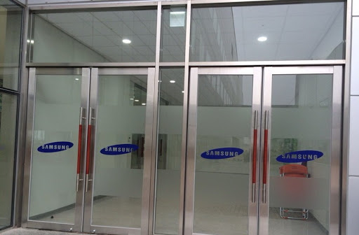 san-xuat-va-thi-cong-vach-khung-inox-chuyen-nghiep-02