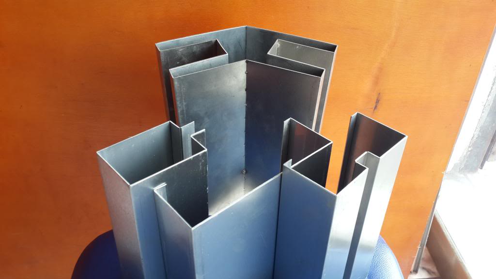 cong-dung-cua-má-soi-ranh-inox-trong-gia-cong-kim-loai-02