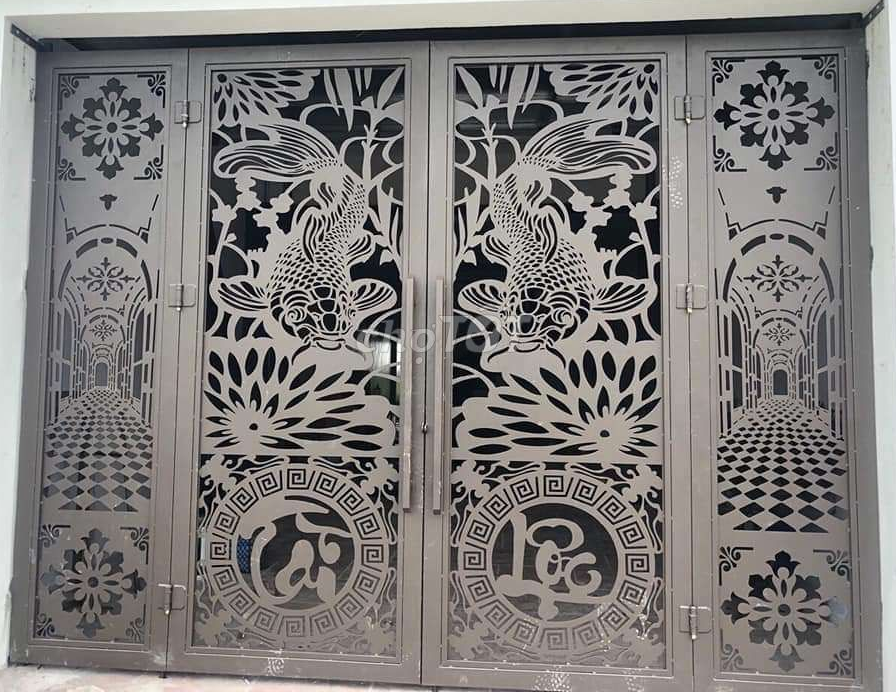 Cửa hoa văn độc đáo nhờ công nghệ CNC hiện đại