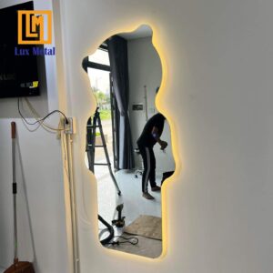 GƯƠNG GẤU SOI TOÀN THÂN ĐÈN LED HẮT