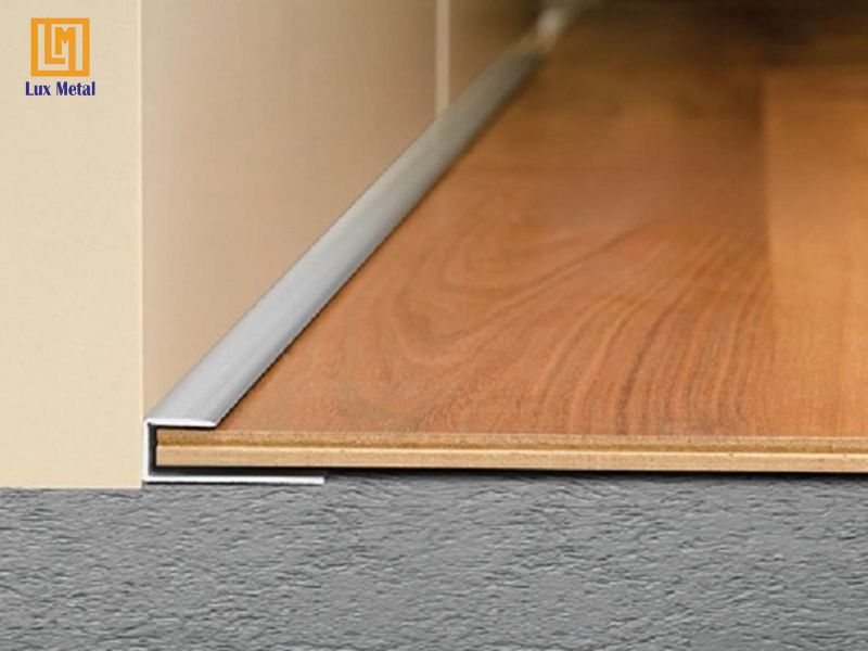 Nẹp inox kết thúc bảo vệ mép và che khe hở cho sàn