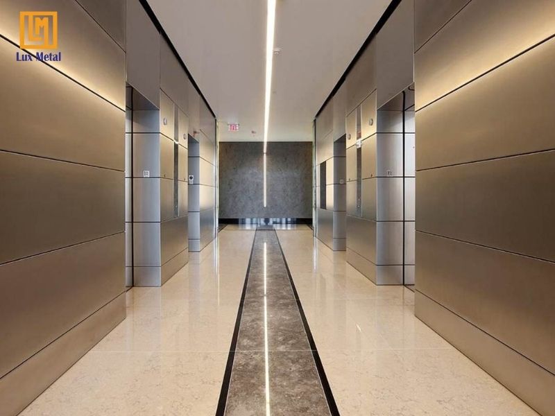 Tấm inox ốp tường vừa bền bỉ vừa có tính thẩm mỹ cao